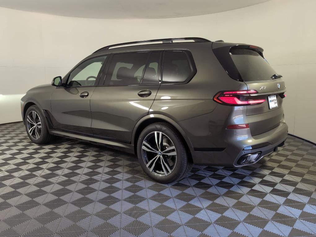 new 2026 BMW X7 car, priced at $103,625