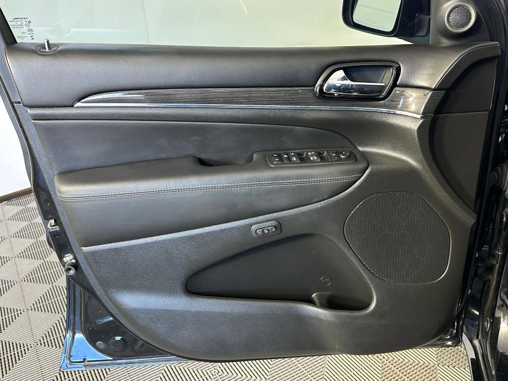 used 2020 Jeep Grand Cherokee car, priced at $20,997