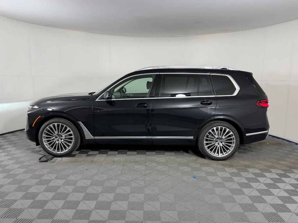 new 2027 BMW X7 car, priced at $94,175