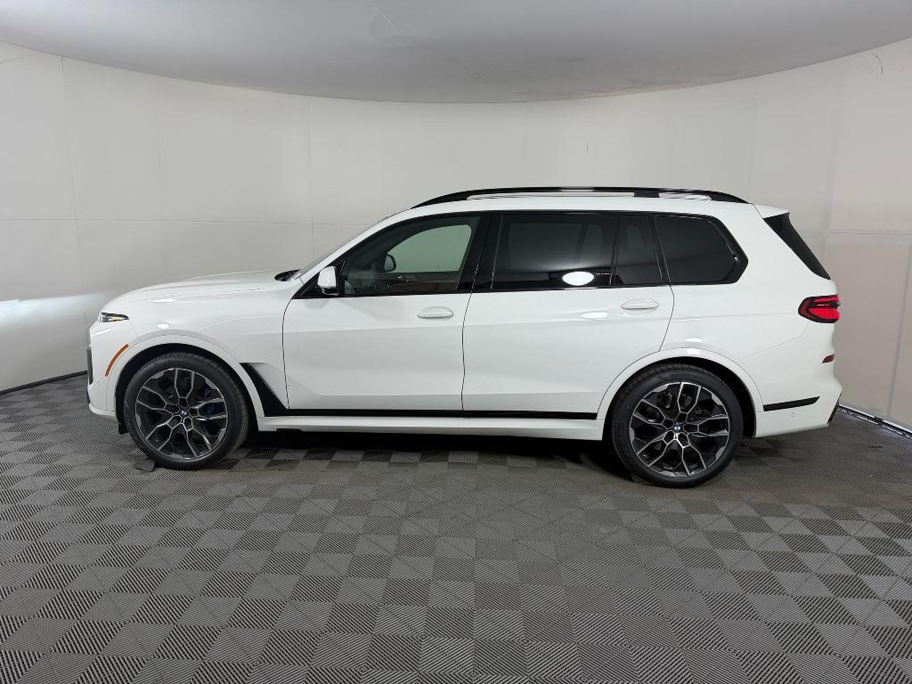 new 2027 BMW X7 car, priced at $101,875