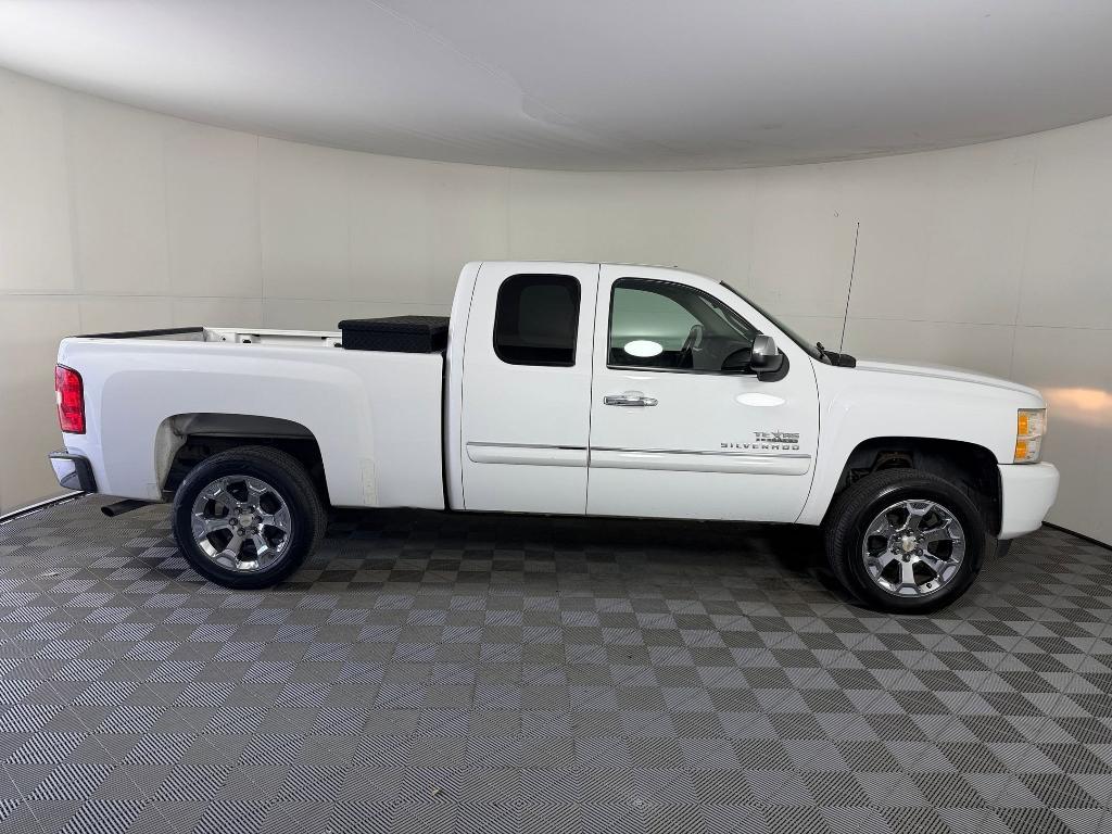 used 2009 Chevrolet Silverado 1500 car, priced at $9,224