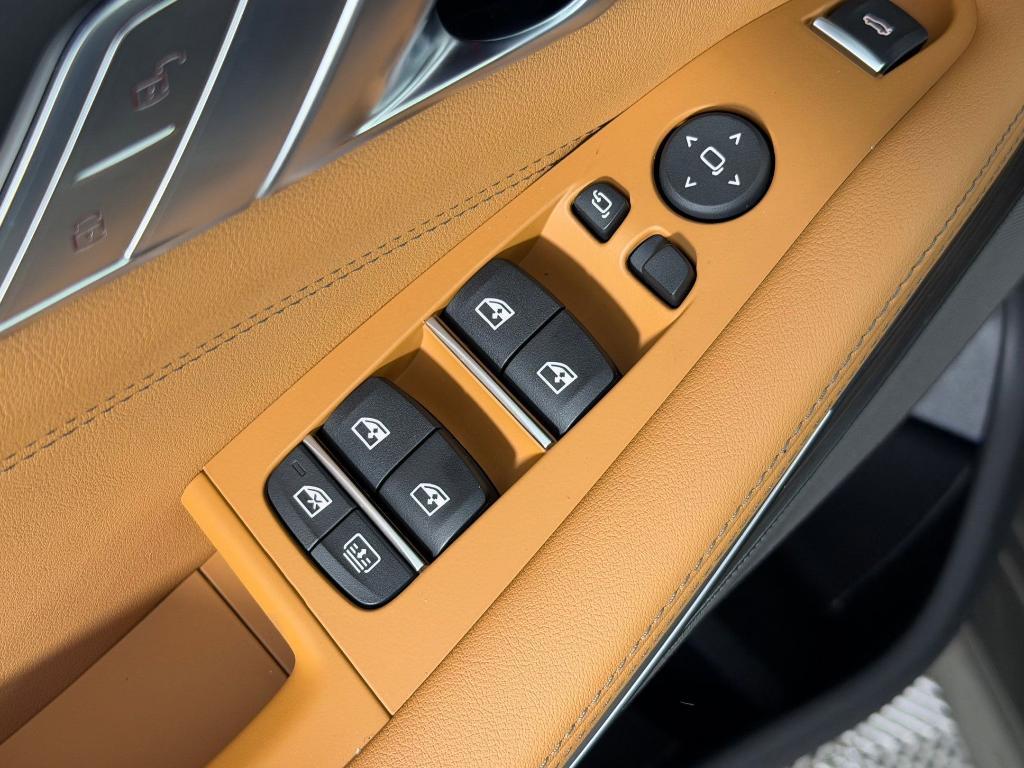 new 2026 BMW X7 car, priced at $98,700