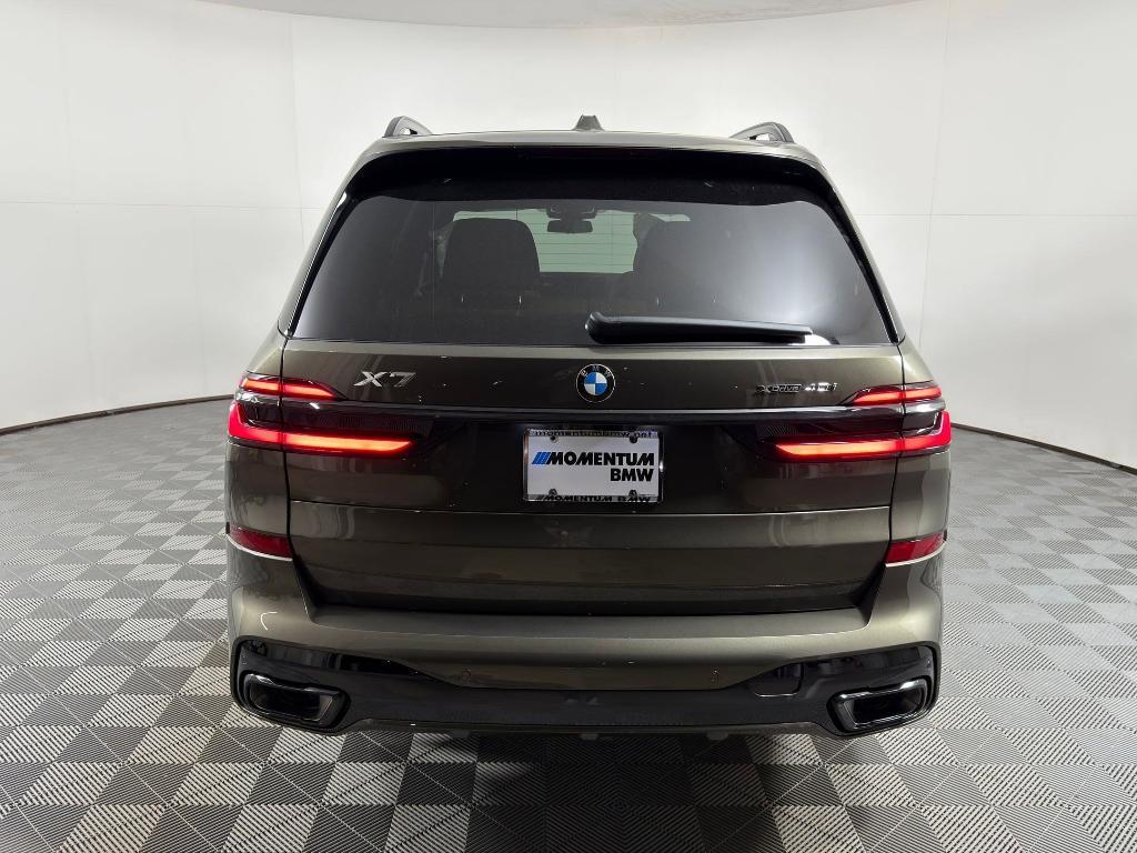 new 2026 BMW X7 car, priced at $98,700
