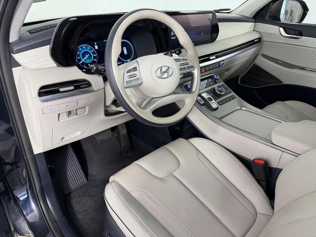 used 2025 Hyundai Palisade car, priced at $40,798
