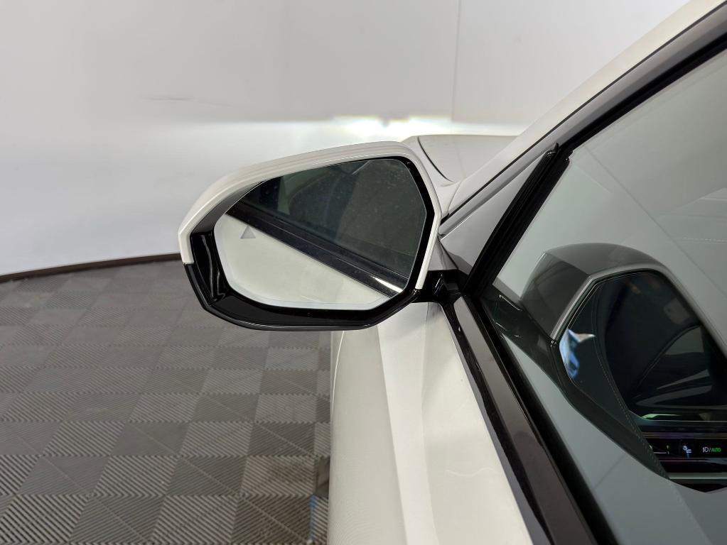 new 2026 BMW 760 car, priced at $132,200