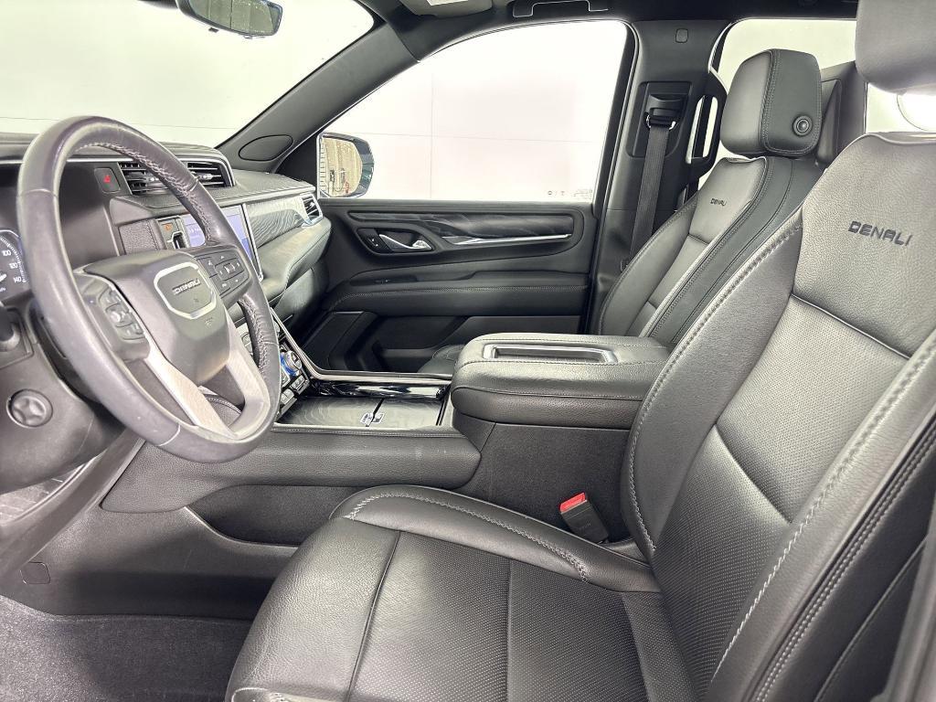 used 2021 GMC Yukon XL car, priced at $50,999