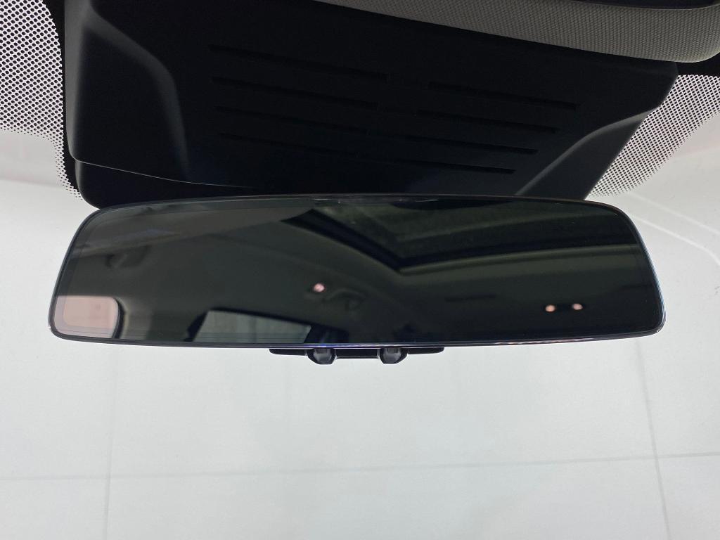 new 2026 BMW X7 car, priced at $92,645