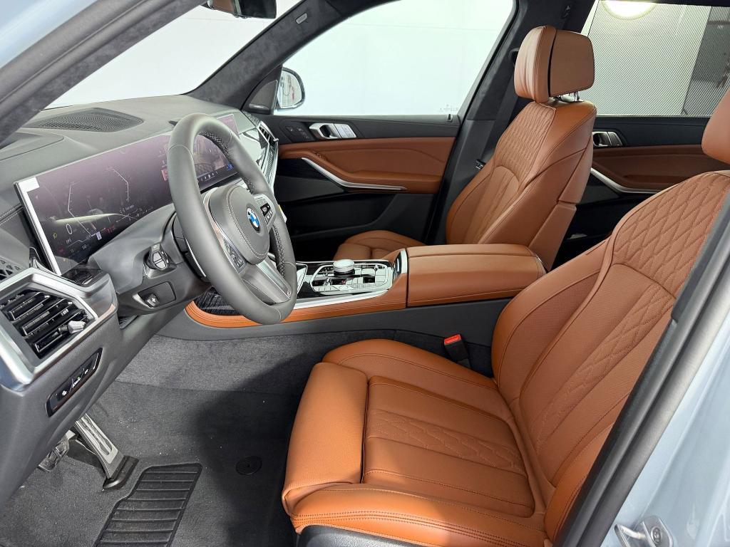 new 2027 BMW X7 car, priced at $106,180