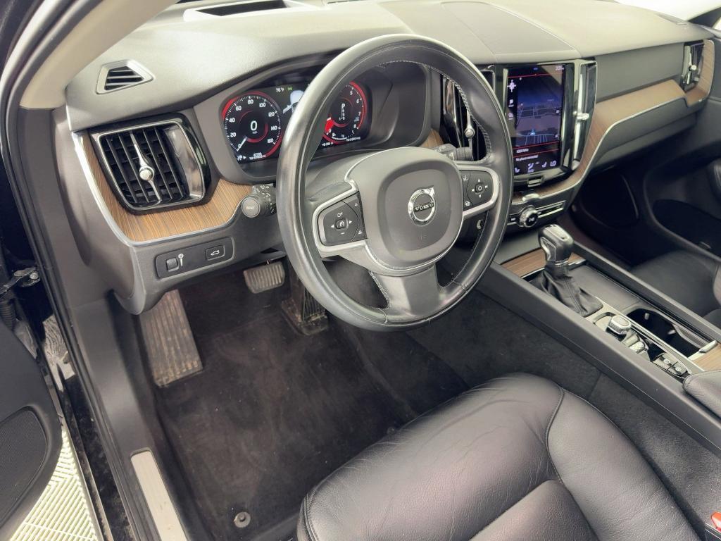 used 2021 Volvo XC60 car, priced at $22,996