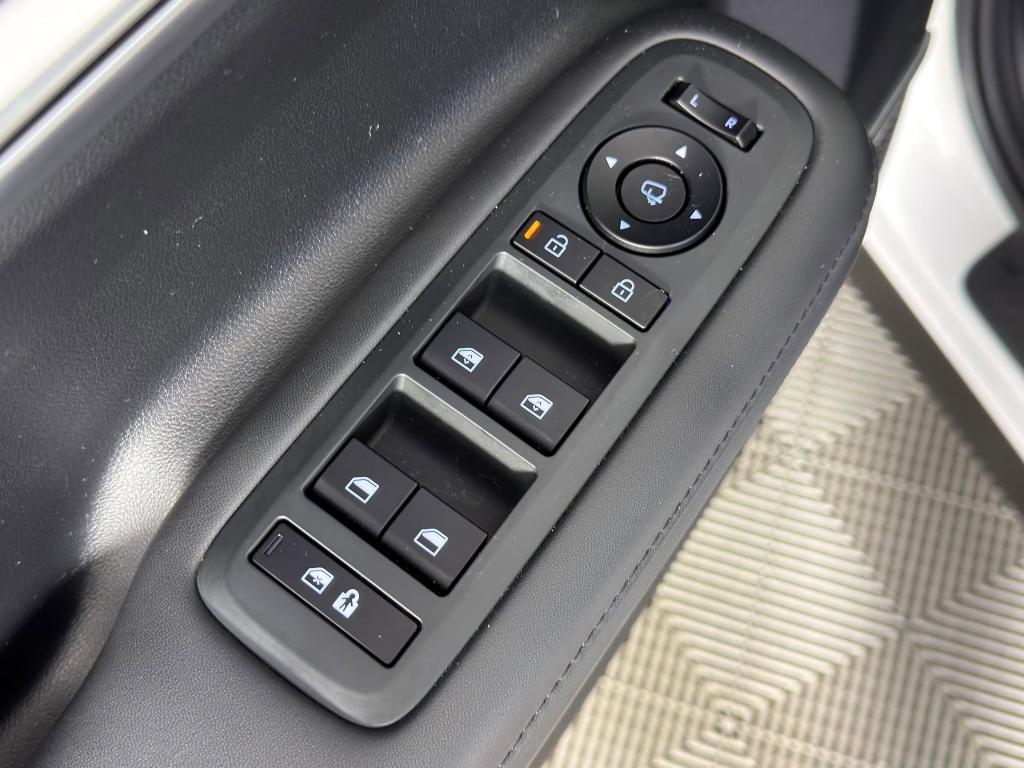 used 2025 Hyundai SANTA FE HEV car, priced at $36,999