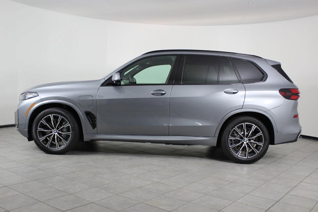 new 2026 BMW X5 PHEV car, priced at $83,450