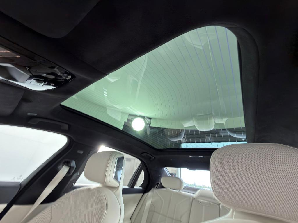 new 2026 BMW 760 car, priced at $136,445