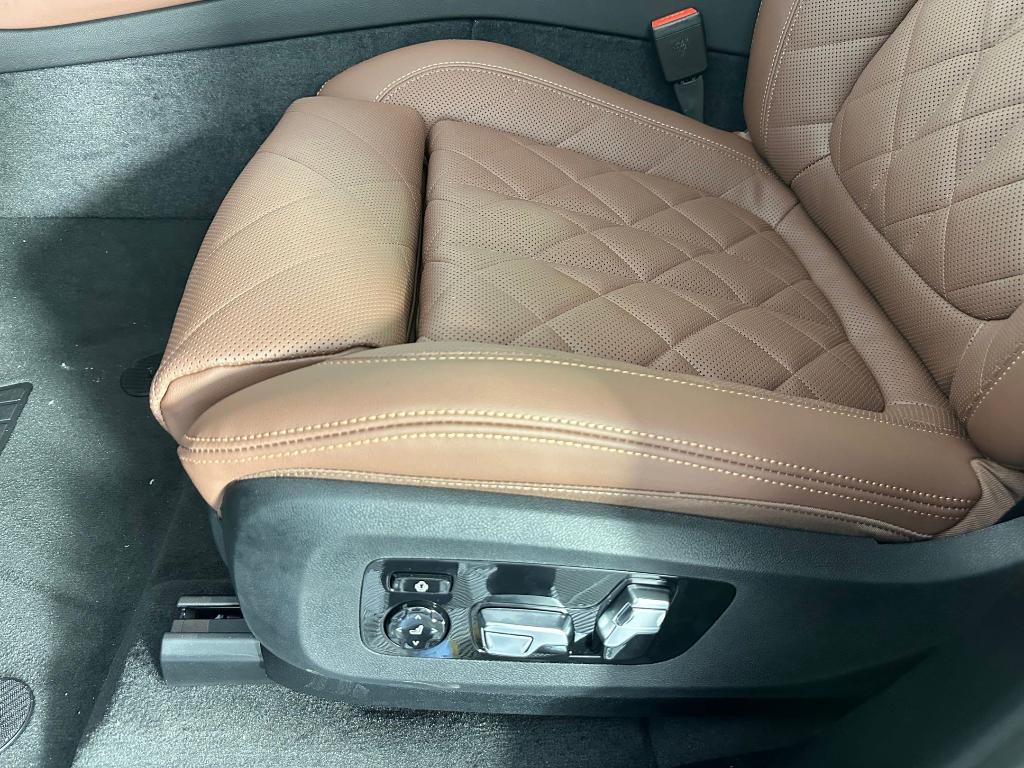 new 2026 BMW X5 PHEV car, priced at $86,175