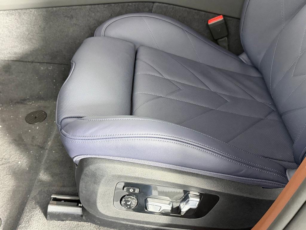 new 2026 BMW XM car, priced at $161,620