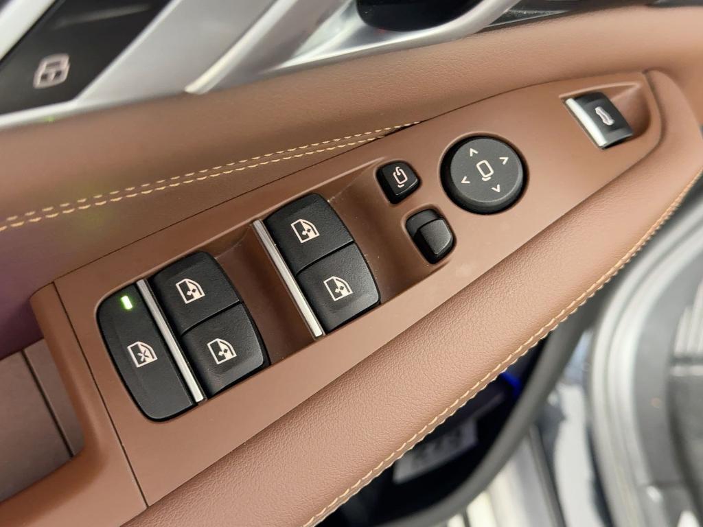 used 2023 BMW X5 car, priced at $39,996