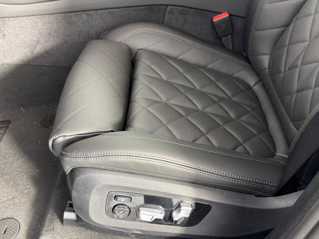 new 2026 BMW X6 car, priced at $91,775