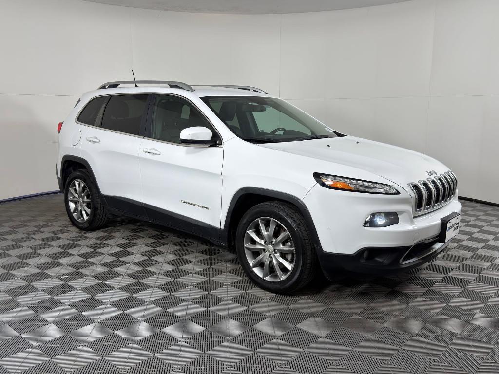 used 2018 Jeep Cherokee car, priced at $12,999