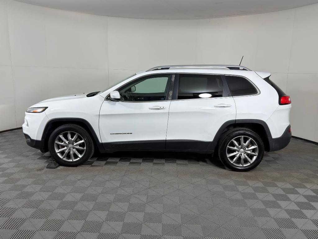 used 2018 Jeep Cherokee car, priced at $12,999
