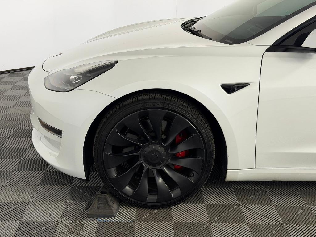 used 2023 Tesla Model 3 car, priced at $27,999