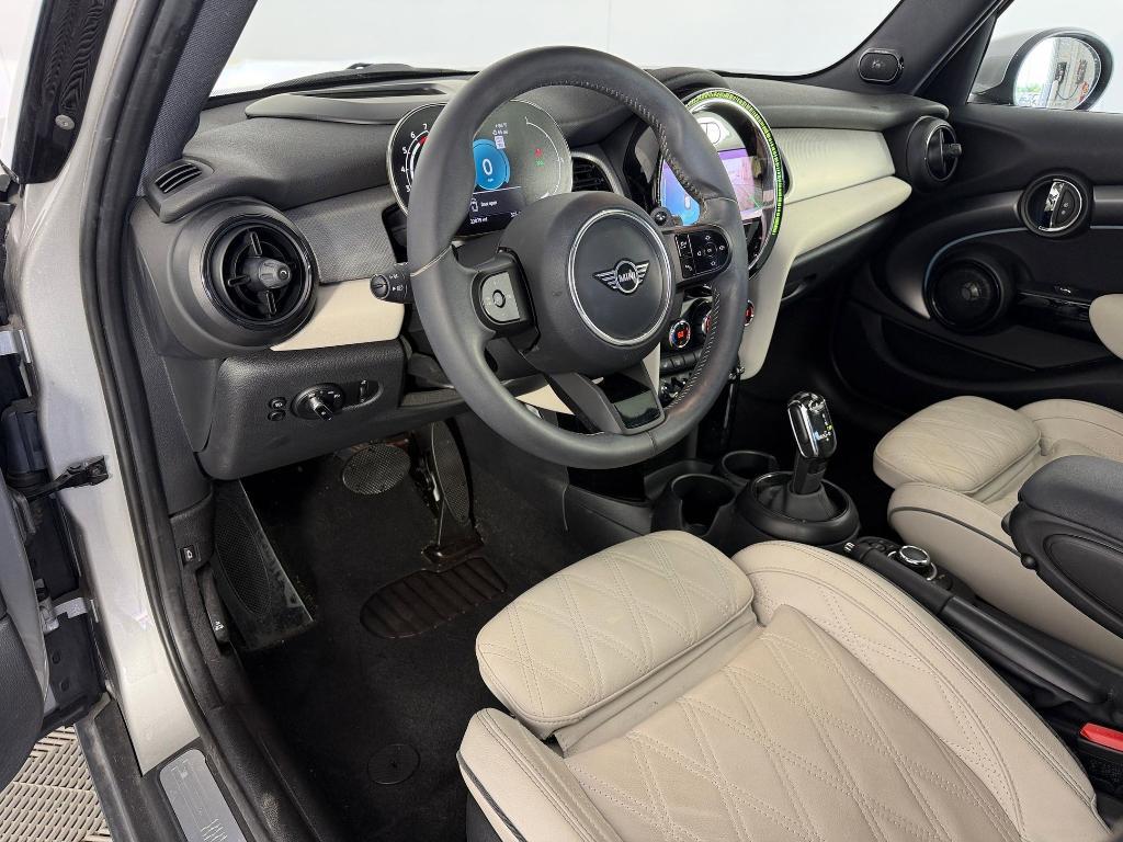 used 2024 MINI Hardtop car, priced at $27,224