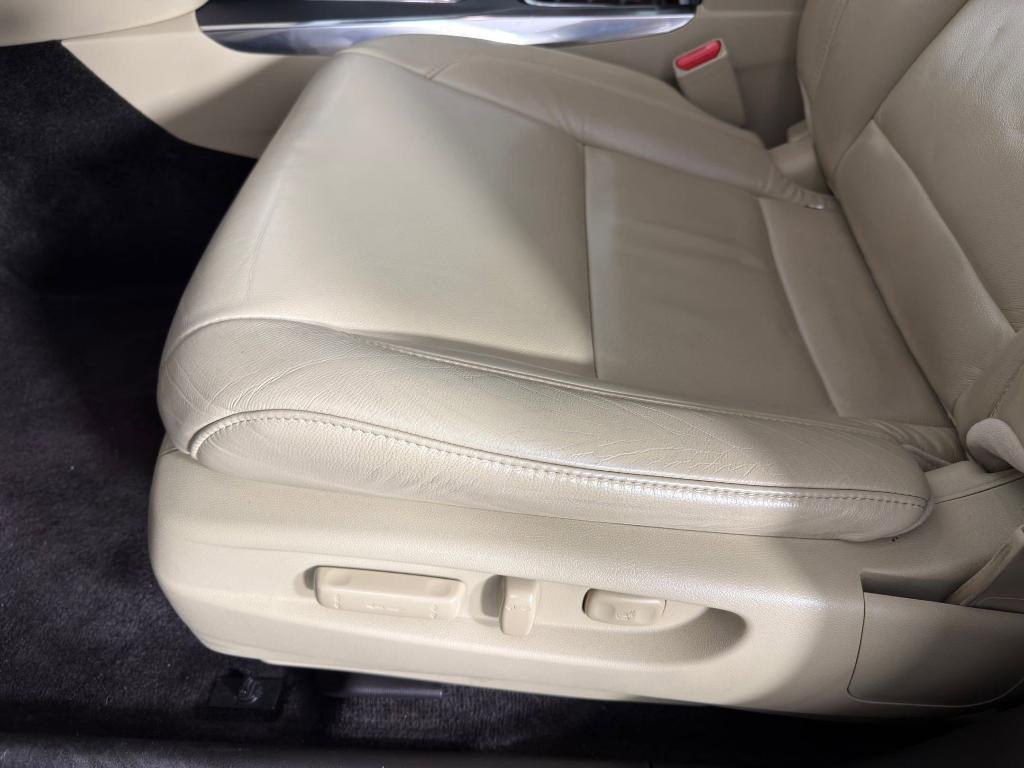 used 2017 Acura MDX car, priced at $17,499