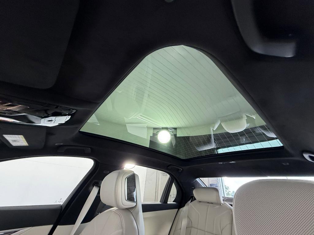 new 2026 BMW i7 car, priced at $120,380