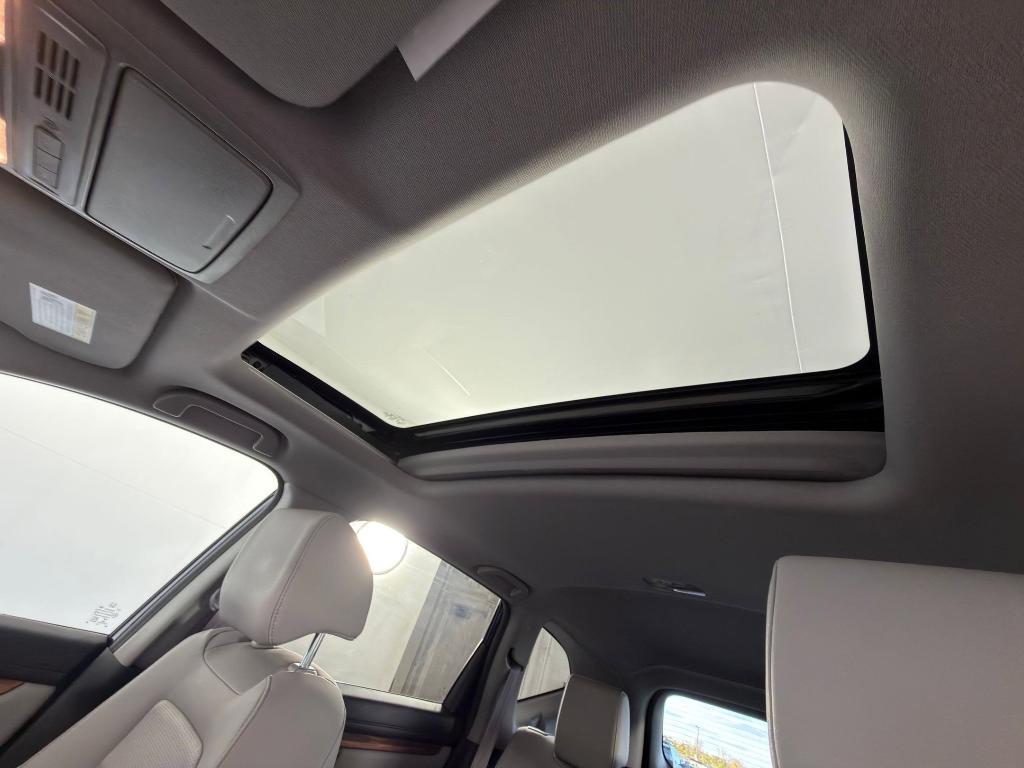 used 2022 Honda CR-V Hybrid car, priced at $33,499