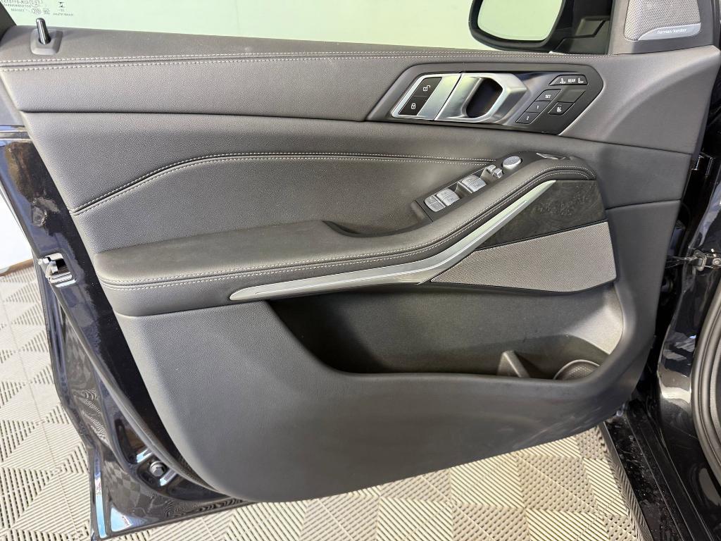 used 2023 BMW X7 car, priced at $61,996