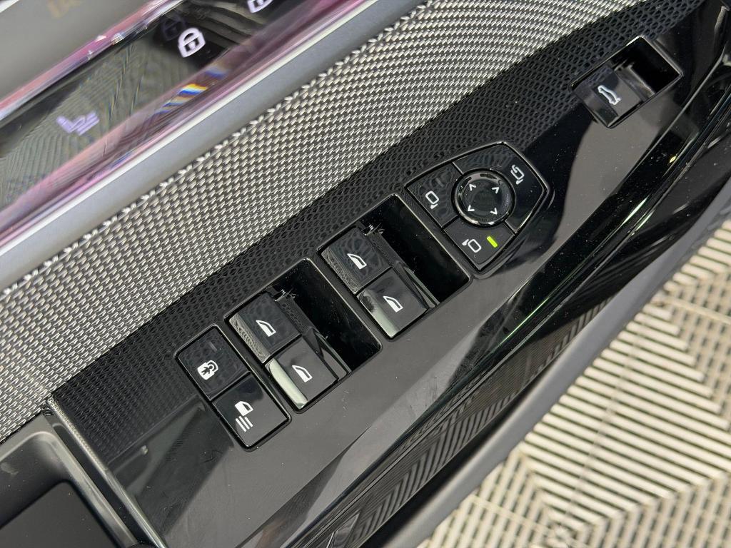 new 2026 BMW 740 car, priced at $102,950