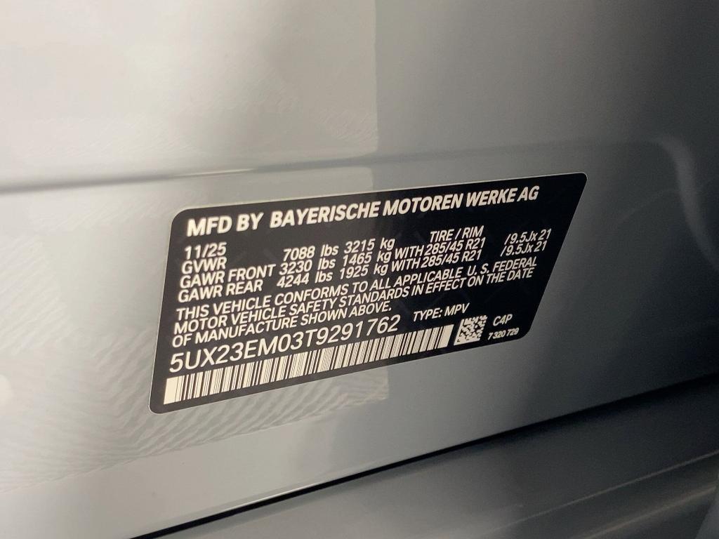 new 2026 BMW X7 car, priced at $94,715