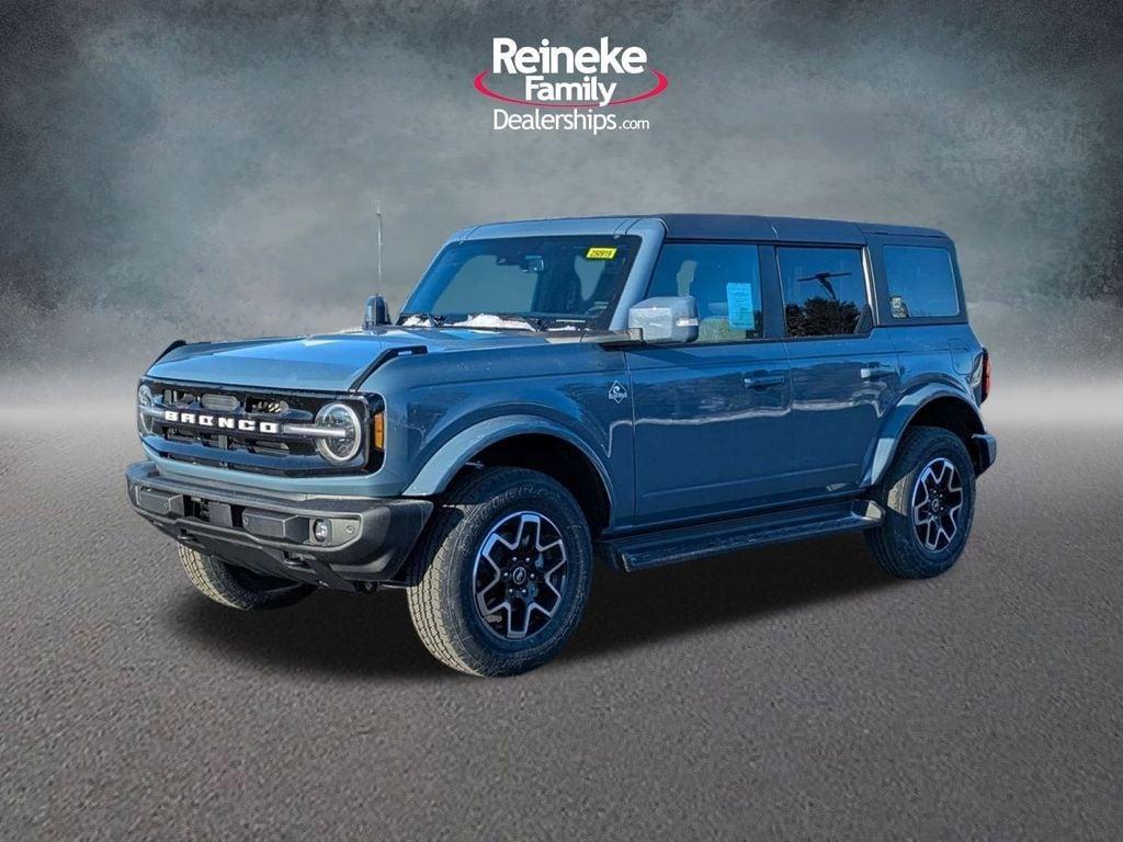 new 2025 Ford Bronco car, priced at $55,948