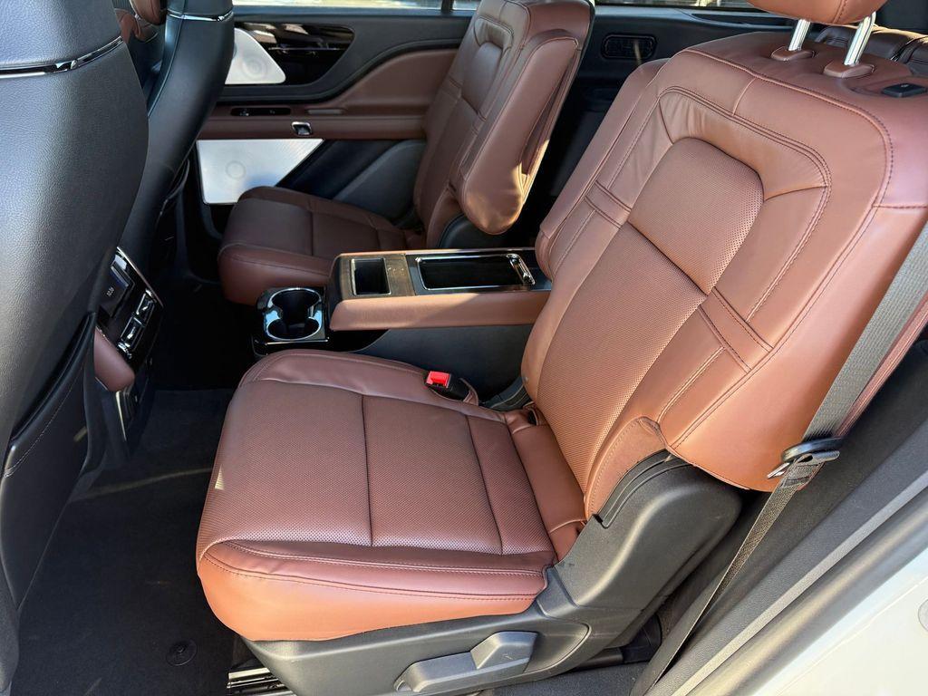 new 2026 Lincoln Aviator car, priced at $80,150