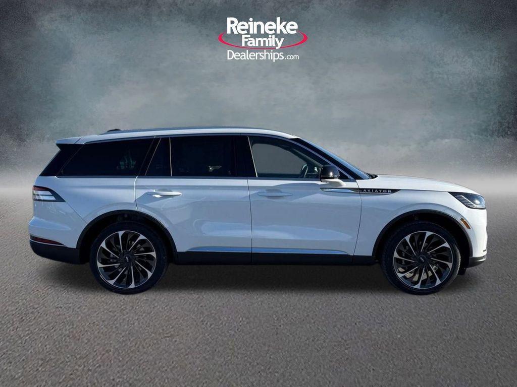 new 2026 Lincoln Aviator car, priced at $80,150
