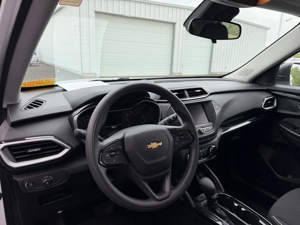 used 2023 Chevrolet TrailBlazer car, priced at $19,936