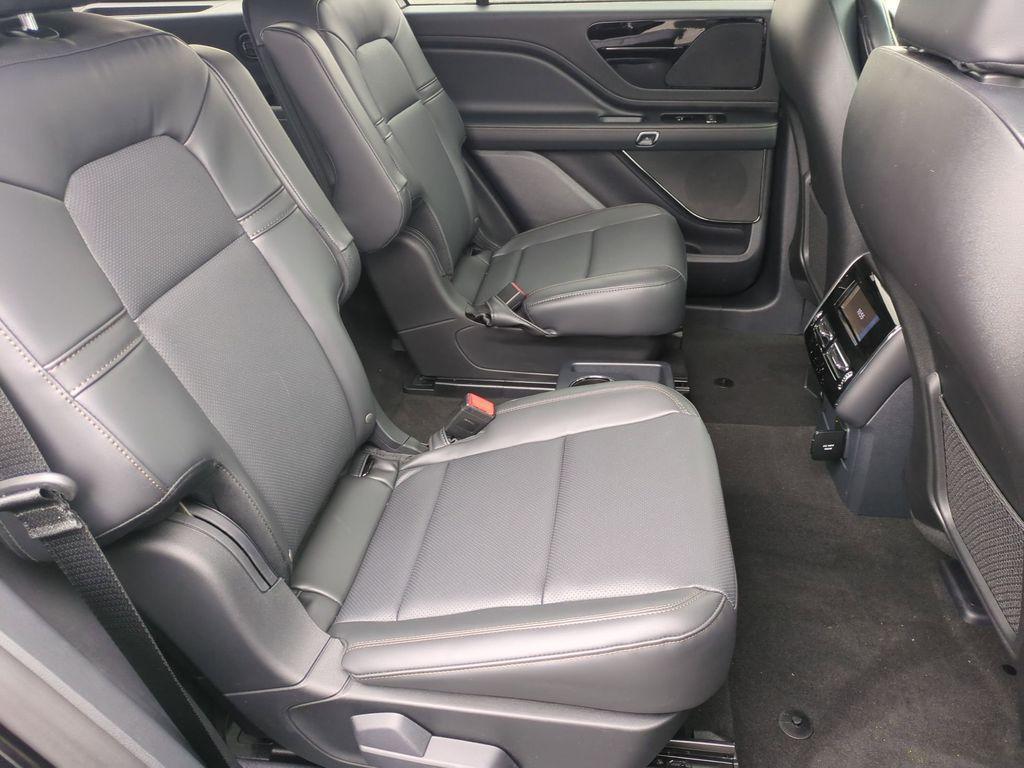 new 2026 Lincoln Aviator car, priced at $61,555