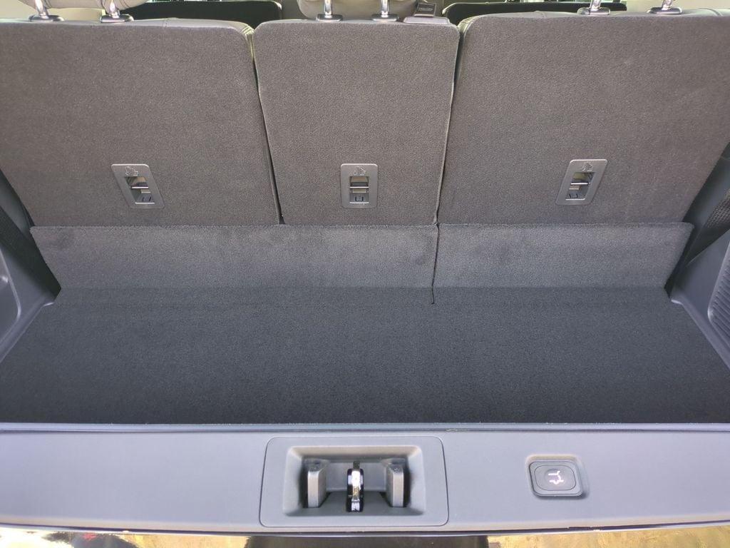 new 2026 Ford Expedition car, priced at $75,008