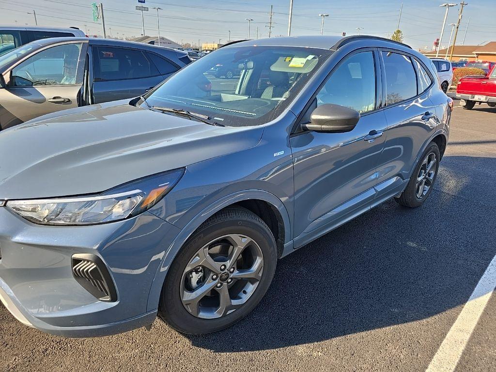 used 2024 Ford Escape car, priced at $24,887