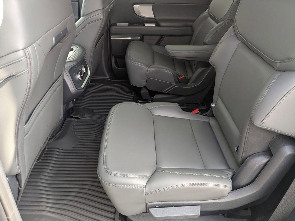 new 2026 Ford Expedition car, priced at $78,243