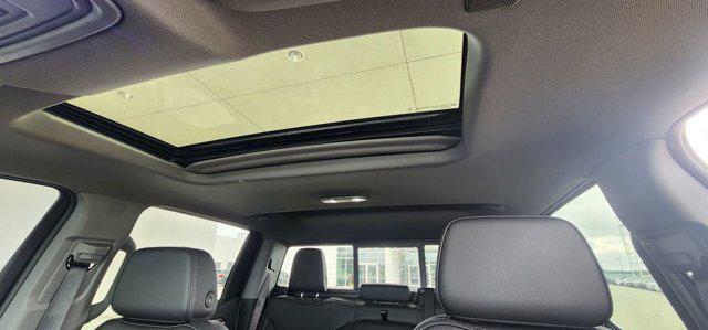 used 2024 GMC Sierra 1500 car, priced at $58,900
