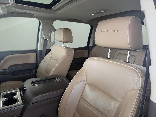 used 2018 GMC Sierra 1500 car, priced at $32,977