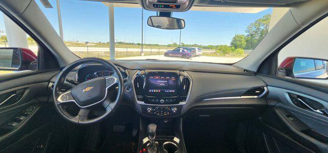 used 2021 Chevrolet Traverse car, priced at $19,300