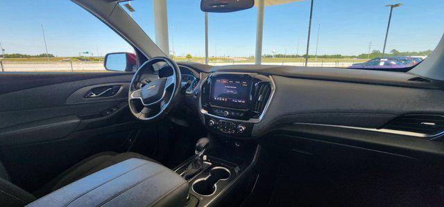 used 2021 Chevrolet Traverse car, priced at $19,300