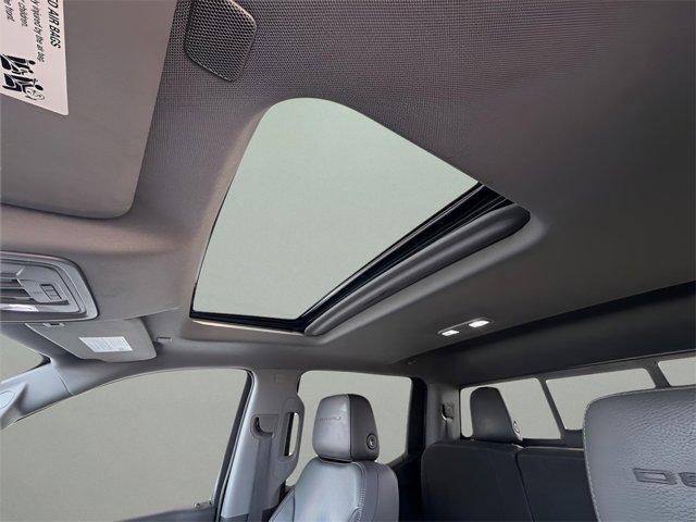 used 2020 GMC Sierra 1500 car, priced at $36,577