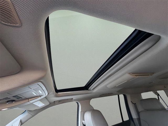 used 2019 GMC Yukon XL car, priced at $19,477