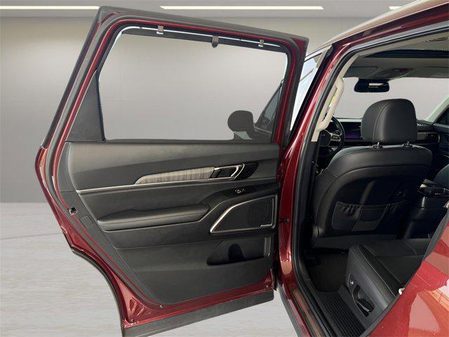 used 2024 Kia Telluride car, priced at $35,977
