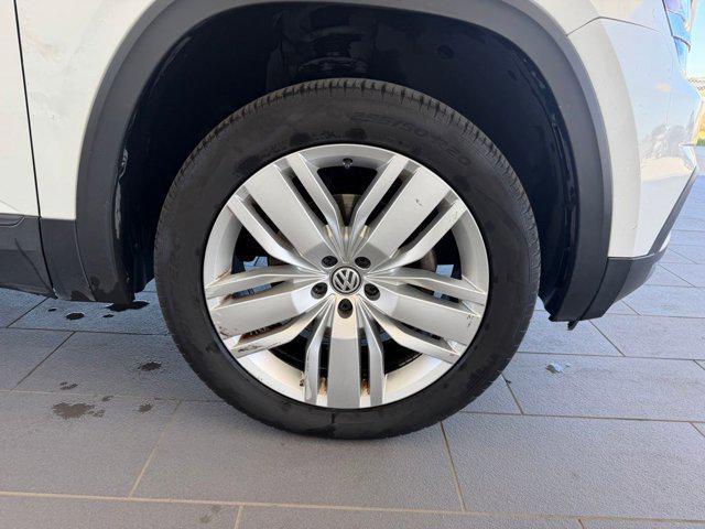used 2020 Volkswagen Atlas car, priced at $17,988