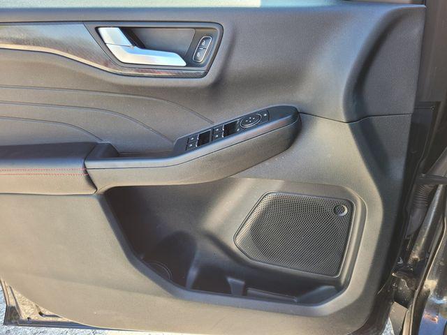 used 2025 Ford Escape car, priced at $21,225