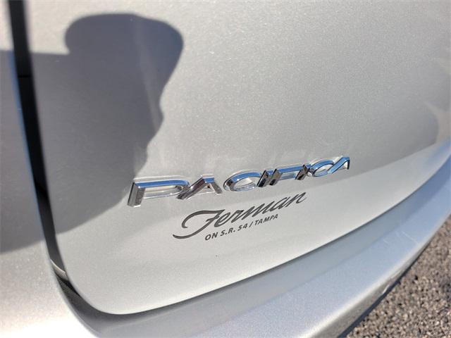 used 2024 Chrysler Pacifica car, priced at $25,995