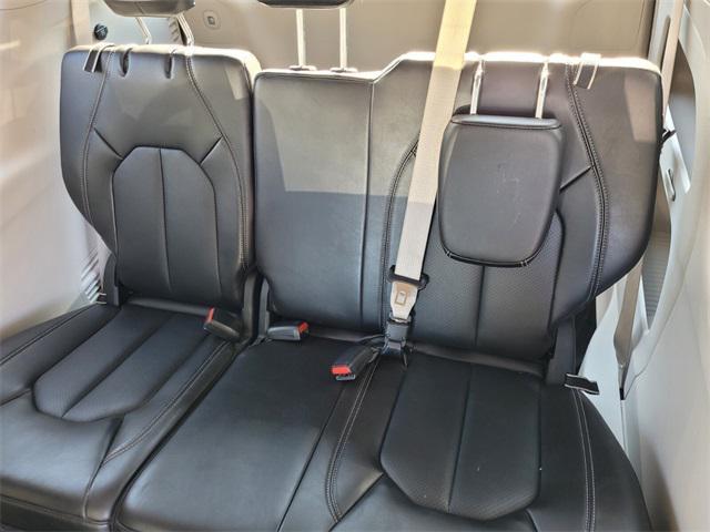 used 2024 Chrysler Pacifica car, priced at $25,995