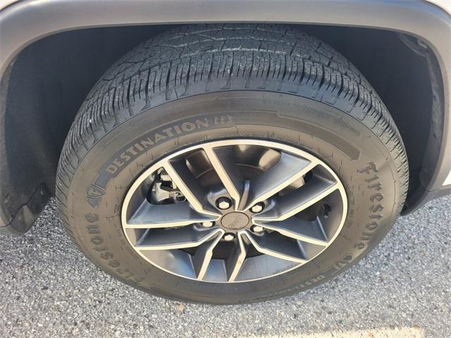 used 2022 Jeep Grand Cherokee car, priced at $22,000